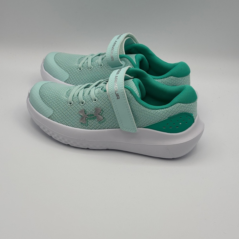 Under Armour UA GPS Surge 4 AC Shoes Girls Size 2Y Green Running 3027109-703 - Picture 4 of 8